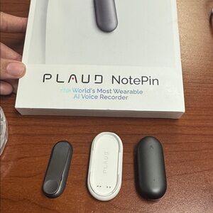 PLAUD NotePin Wearable AI Voice Recorder